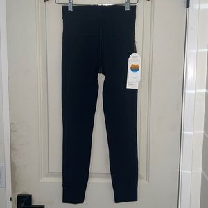 Brand new vuori leggings size s